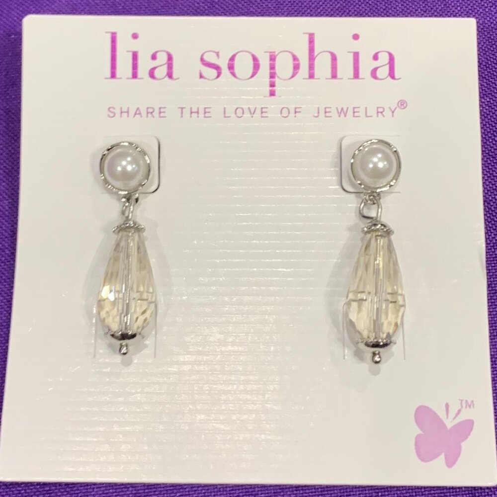 NWT Lia Sophia Lorelai Earrings (dangle)